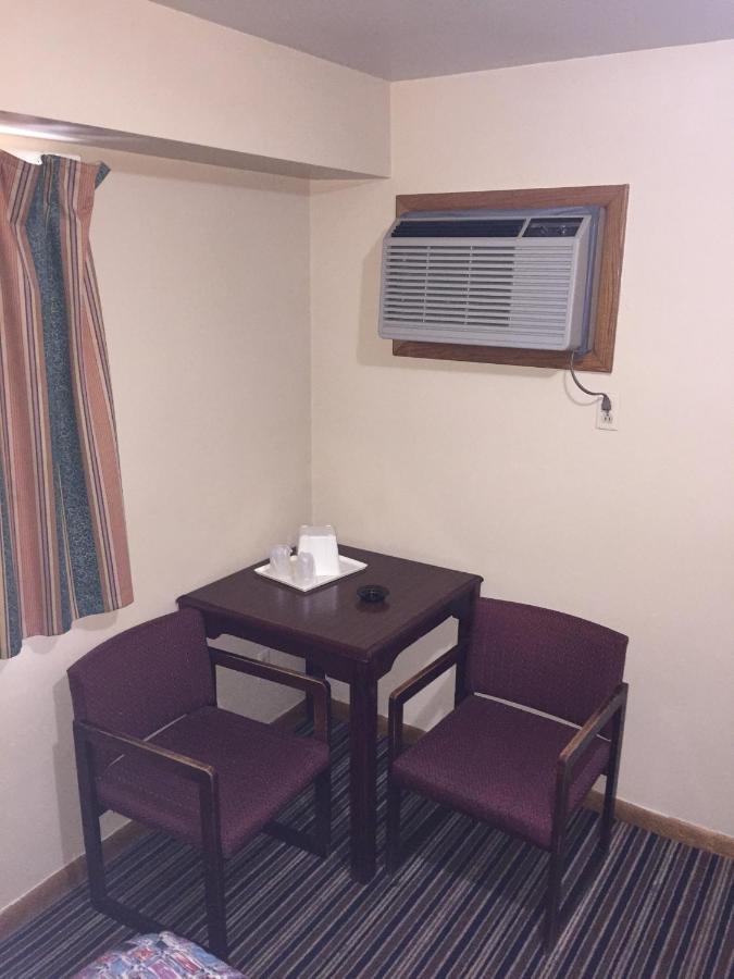 Budget Inn - Cambridge Ruang foto