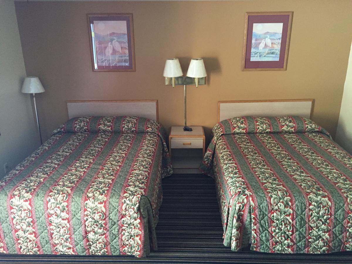 Budget Inn - Cambridge Ruang foto