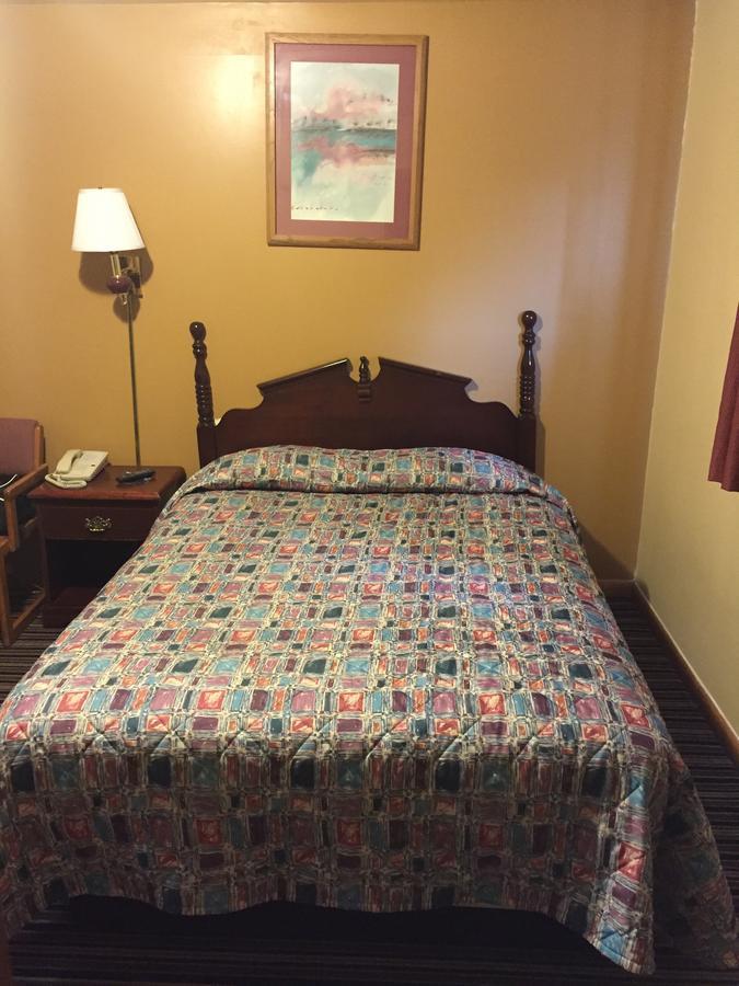 Budget Inn - Cambridge Ruang foto